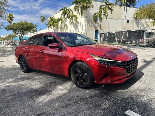 2023 hyundai elantra sel in miami, florida