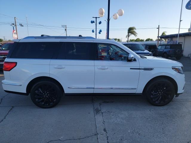 2020 lincoln navigator black label