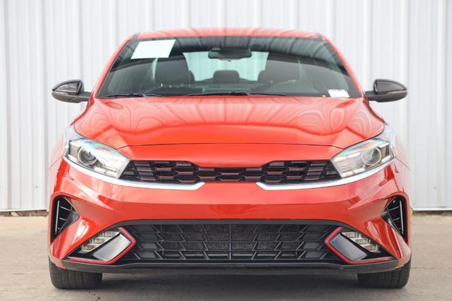 2022 kia forte gt-line