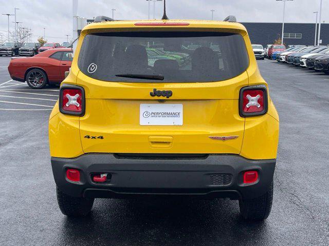 2023 jeep renegade trailhawk