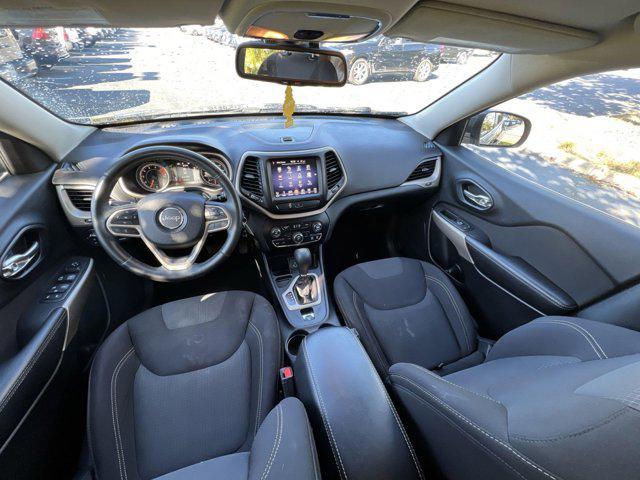 2017 jeep cherokee latitude