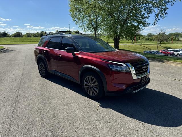 2022 nissan pathfinder sl