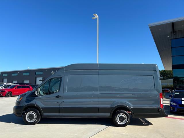 2019 ford transit-250 base