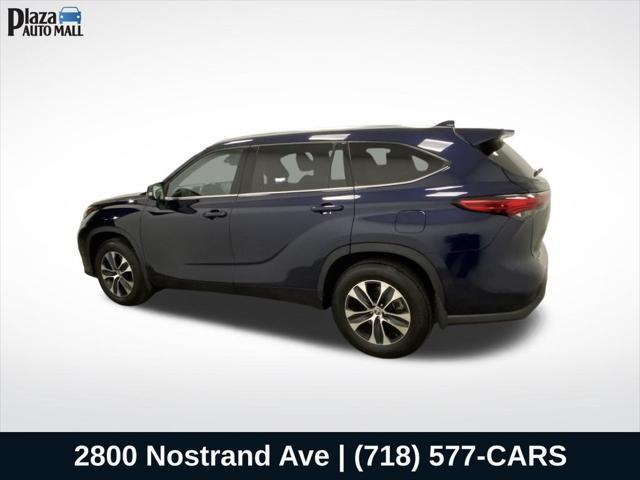 2021 toyota highlander xle