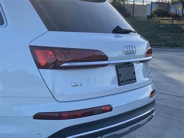 2020 audi q7 45 premium plus