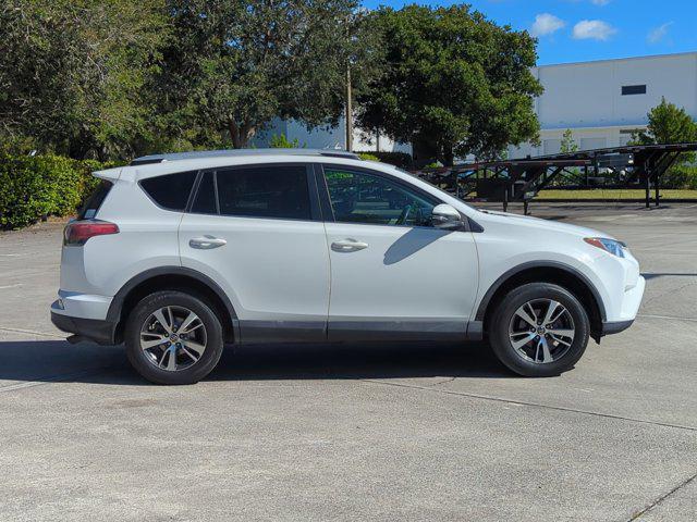2016 toyota rav4 xle
