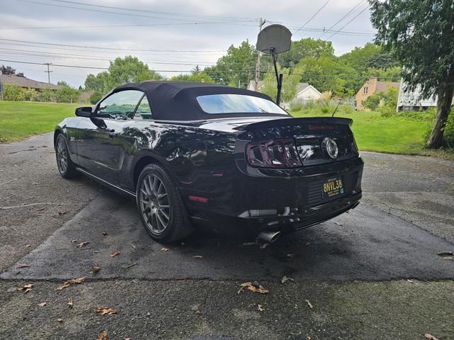 2013 ford mustang gt premium