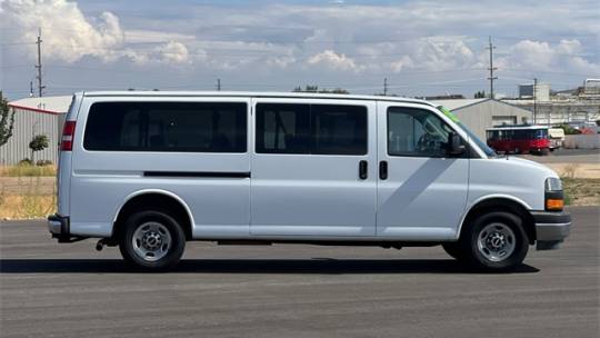 2017 GMC Savana
