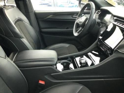 2023 jeep grand cherokee altitude in corning, wisconsin