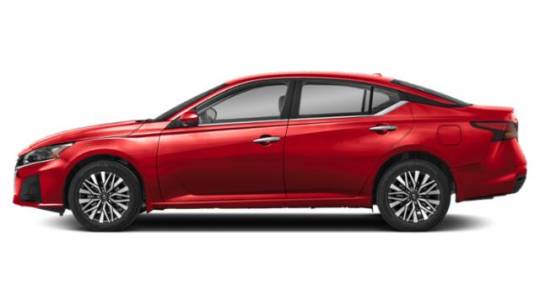 2025 Nissan Altima