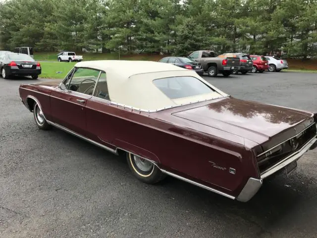 2 door convertible - 383 engine, runs great, recently serviced