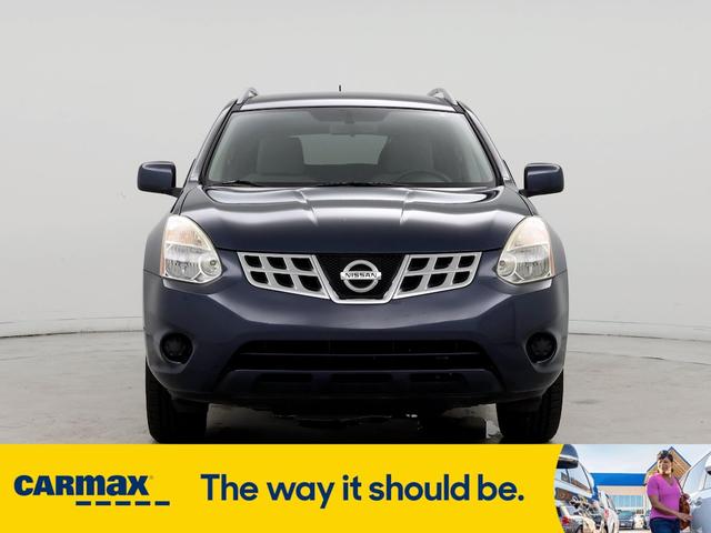 2013 nissan rogue sv