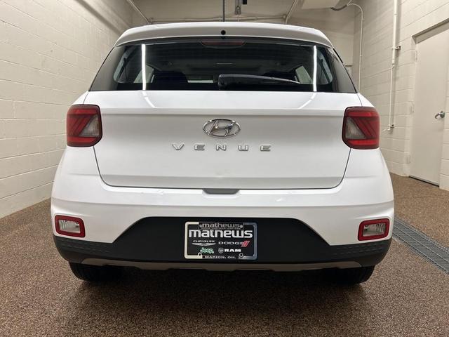 2023 hyundai venue sel