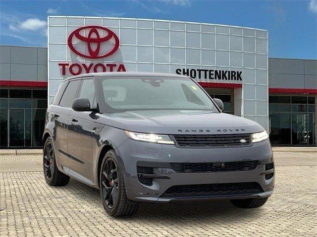 2024 land rover range rover sport dynamic se