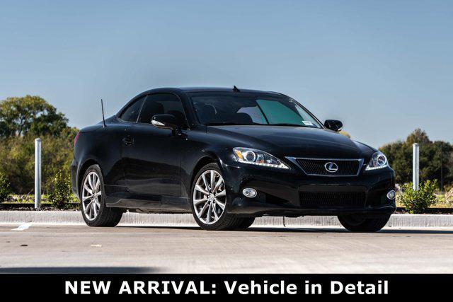 2015 lexus is 250c base