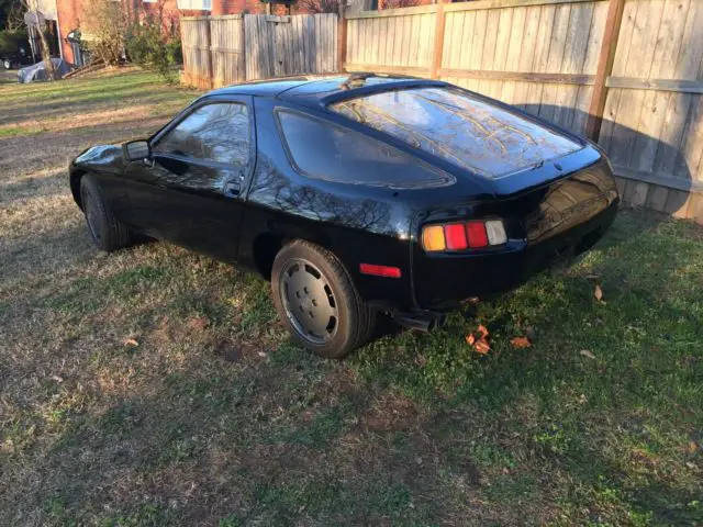 porsche 928 great restoration project or track car with a 5 speed manual