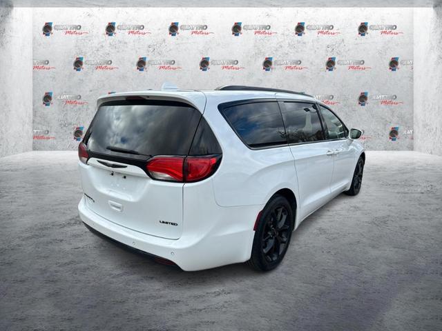 2018 chrysler pacifica limited