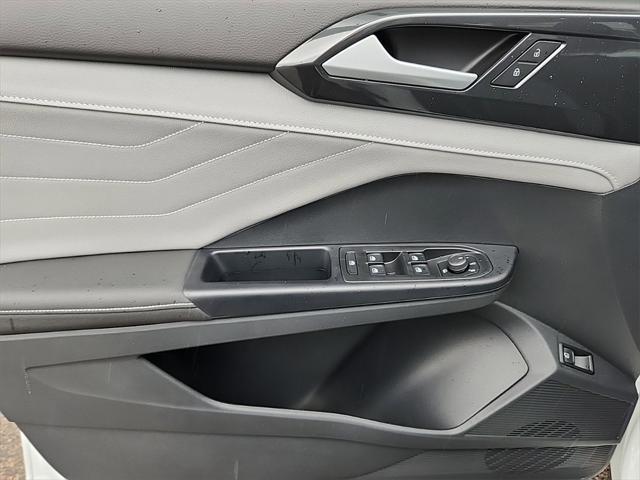 2024 volkswagen taos 1.5t sel