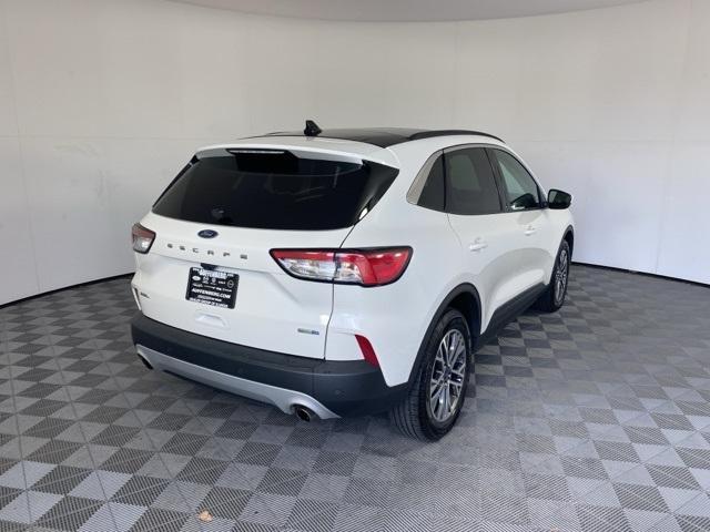 2020 ford escape sel