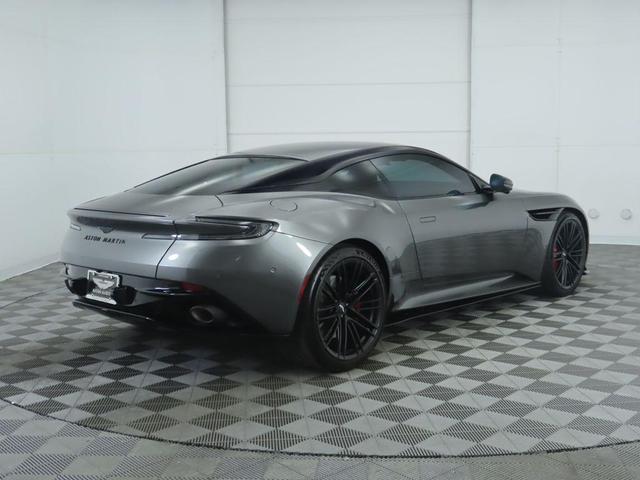2024 aston martin db12 base