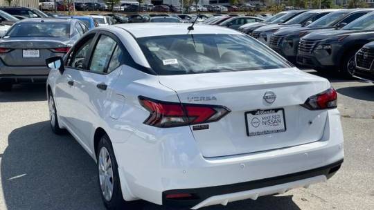 2024 Nissan Versa 1.6 s