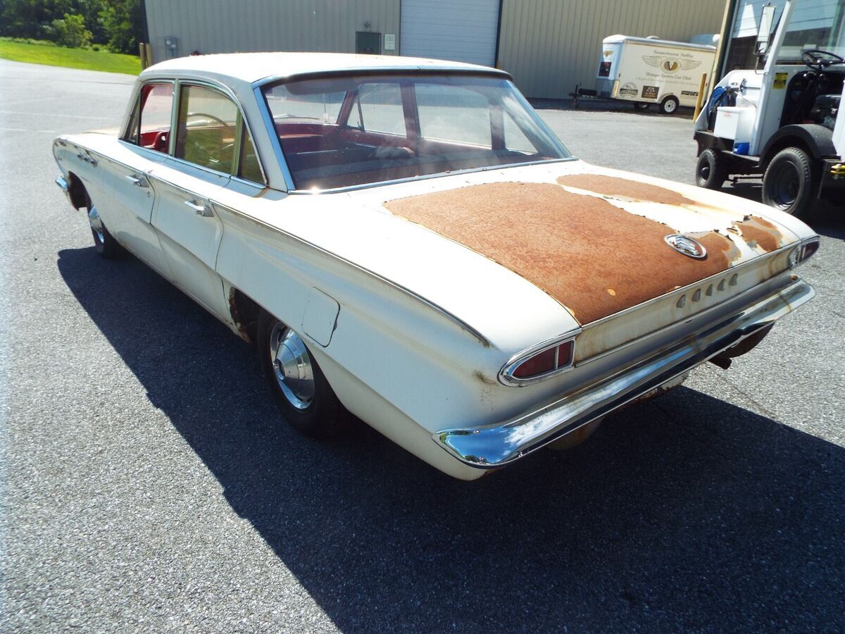 1961 buick special sedan