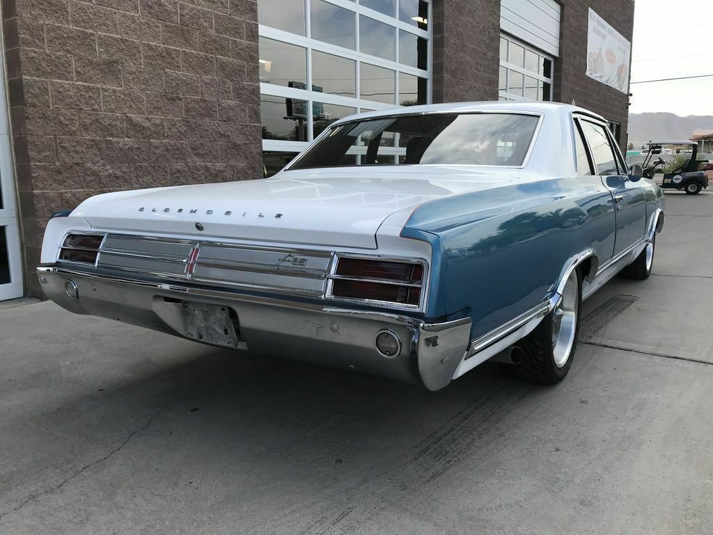 1965 oldsmobile cutlass f85 sports coupe