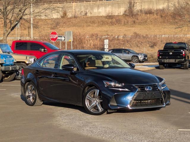 2019 lexus is 300 s