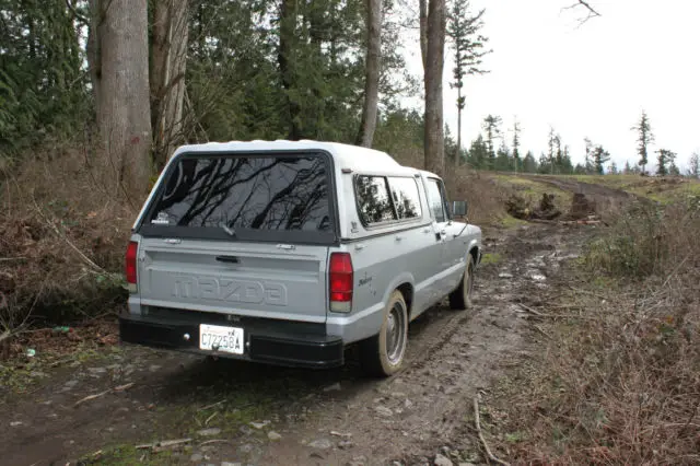 1984 silver mazda b2000 sundowner pick up truck - parts or repair as-is