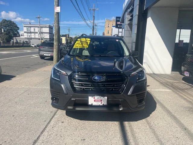 2023 subaru forester base