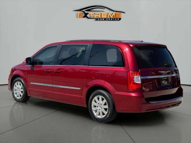 2016 chrysler town & country touring