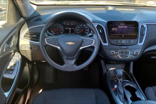 2022 chevrolet malibu lt