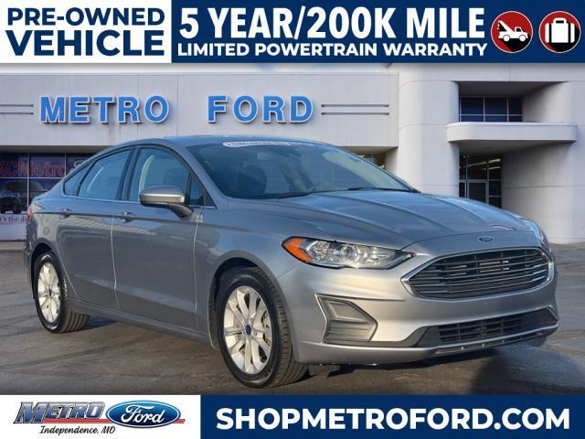 2020 ford fusion se