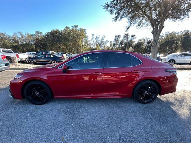2022 toyota camry xse