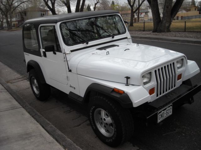 1993 jeep wrangler yj s