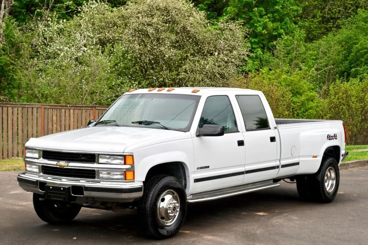1994 chevrolet silverado c/k 3500 crew cab dually 4x4 diesel 77,000 miles