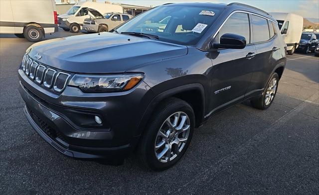 2022 jeep compass latitude lux