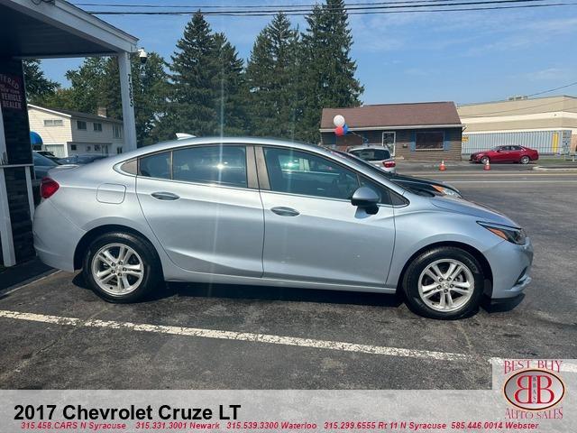 2017 chevrolet cruze lt