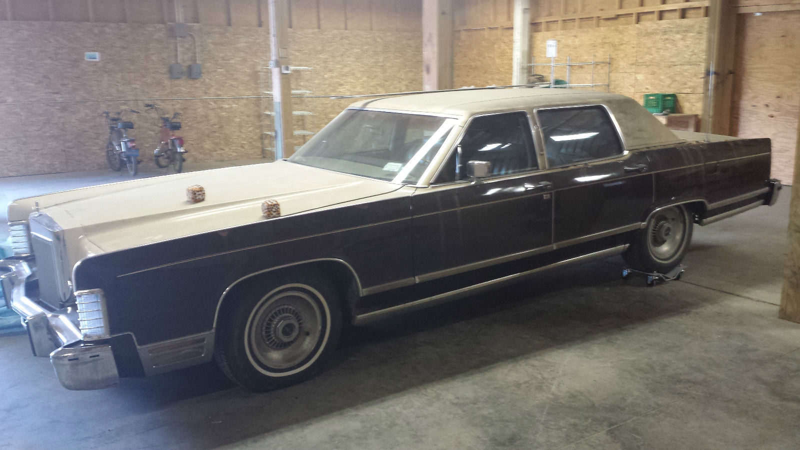 1978 lincoln continental base hardtop 4-door 7.5l