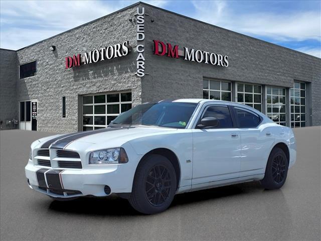 2008 dodge charger se