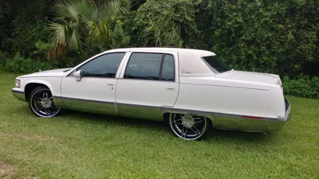 $$ low low reserve $$ 1994 cadillac fleetwood brougham