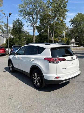 2018 toyota rav4 xle