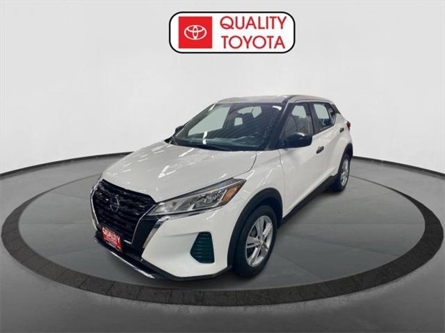 2021 nissan kicks s