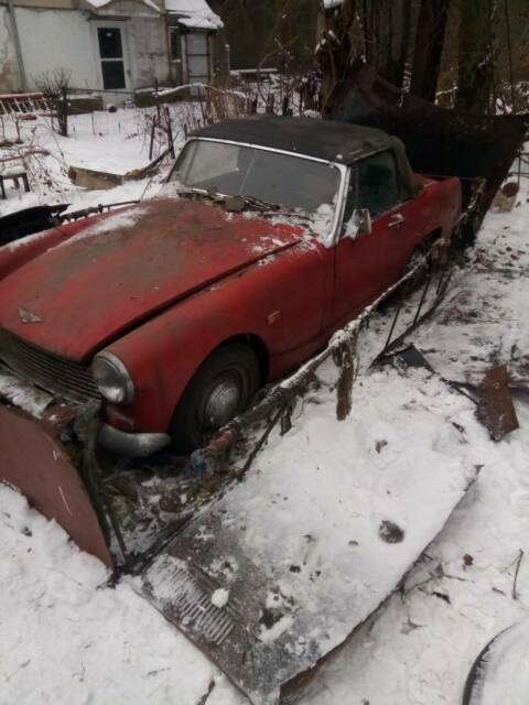 austin healey sprite 1969 - needs a lot of restoration