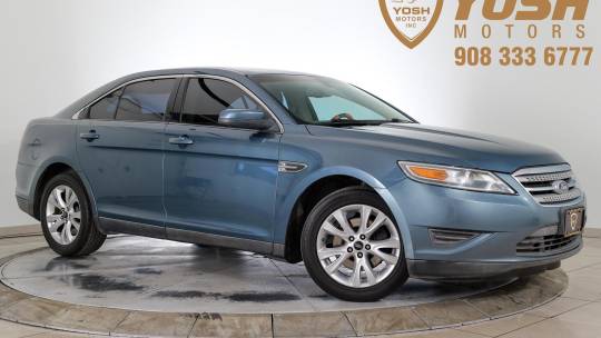 2010 Ford Taurus