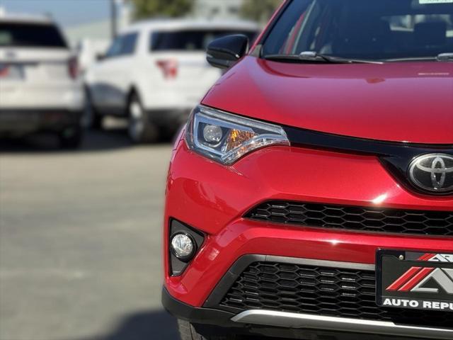 2017 toyota rav4 se
