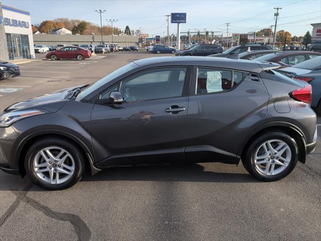 2021 toyota c-hr le