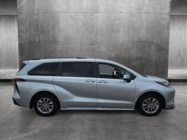 2022 toyota sienna xle 7 passenger