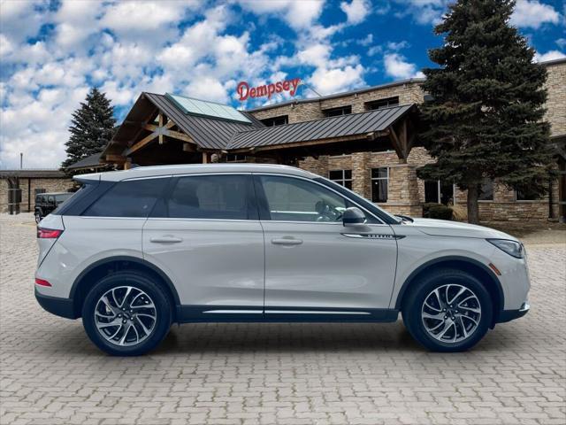 2020 lincoln corsair standard