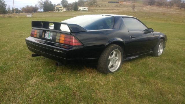 1988 chevrolet camaro iroc-z, z-28, pro-touring, t-56 manual trans, 5.7